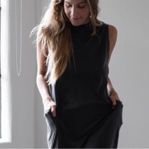 Lunya Cool Paneled Sleeveless Short‎ Dress in Black Size Large